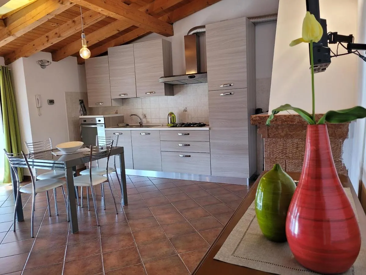 Il Nido In Montagna Mountain Lake Iseo Hospitality Bossico 0*,  Italy